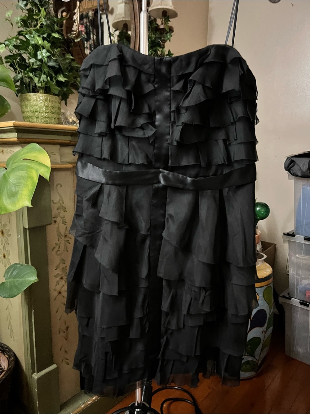 ABS Elegant Black Strapless Ruffle Cocktail Dress
